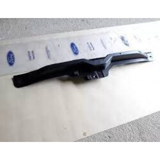 8A6117B86ZAB Ford Fiesta Arka Tampon Orta Braketi 2008 8A6117B86ZAB Ford Fiesta Arka Tampon Orta Braketi 2008